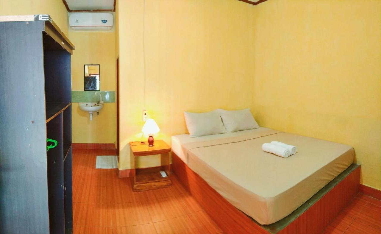 Kuta Garden Homestay Eksteriør billede